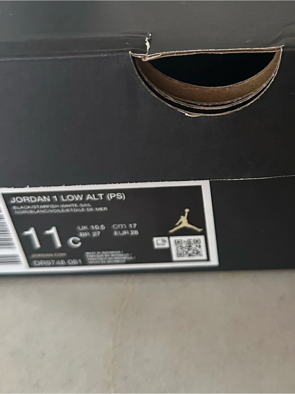 Nike Kids' AJ 1 Low Boys Iconic Air Jordan Hook & Loop Closure New Size 11